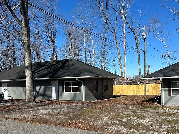 3rd image of 121 Bryson Heights Dr #4