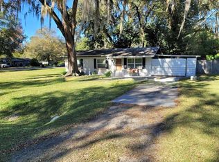 4808 NE 3rd Pl, Gainesville, FL 32641