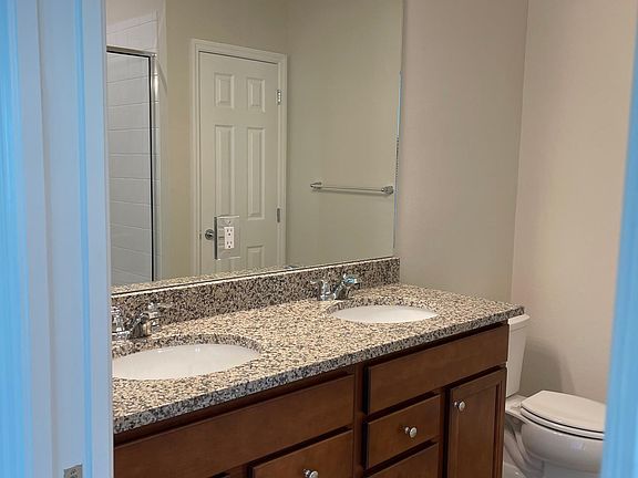 4th image of 3932 Black Eagle Ln #3932