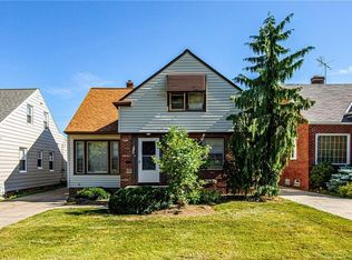 4149 Stonehaven Rd, South Euclid, OH 44121