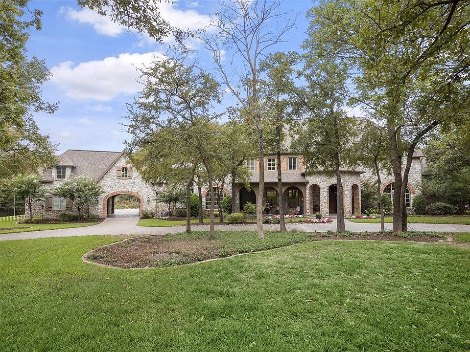 1st image of 2305 Bayshore Dr