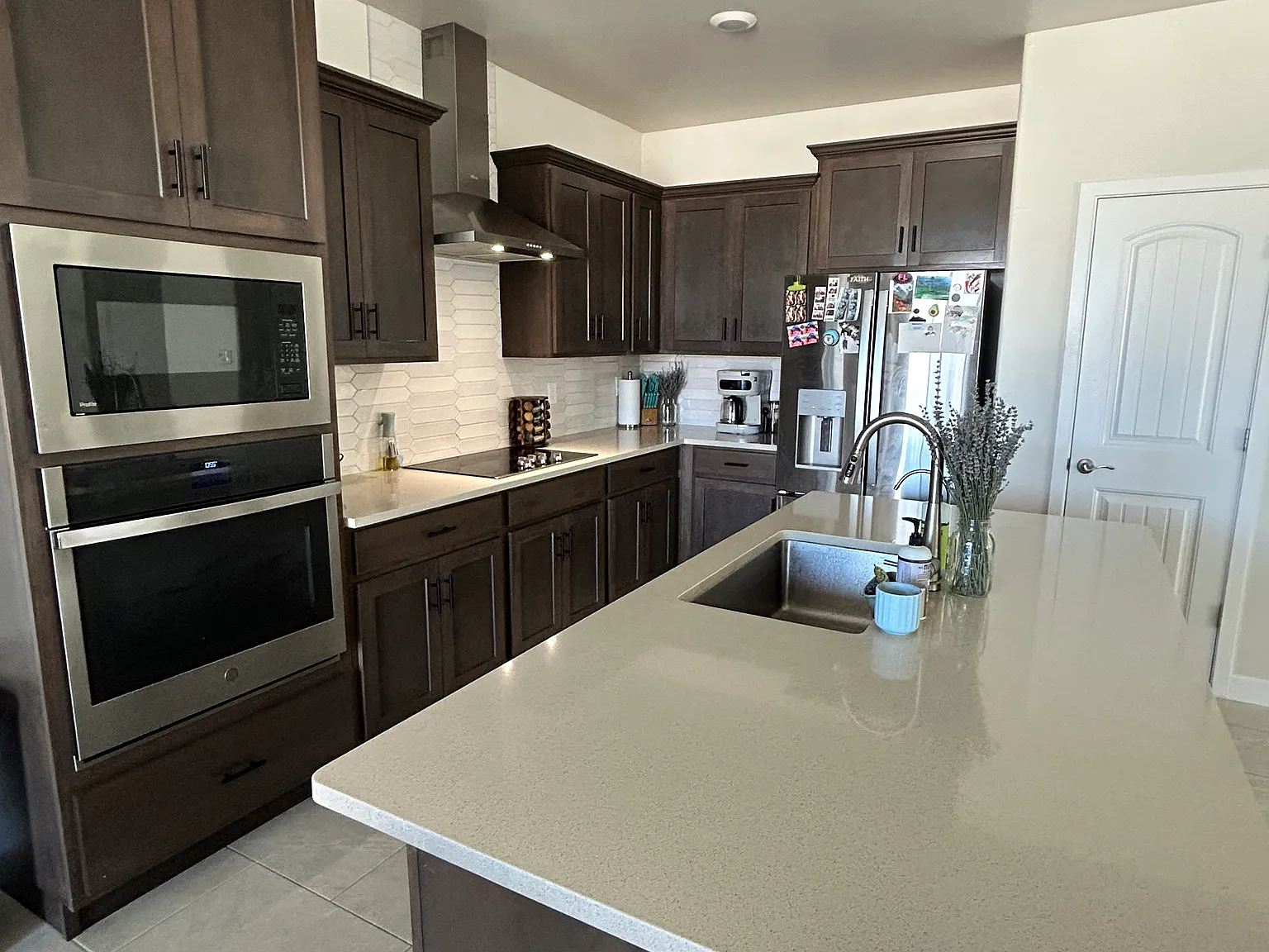3 bed, 1635 sqft, $2,200 — Photo 4