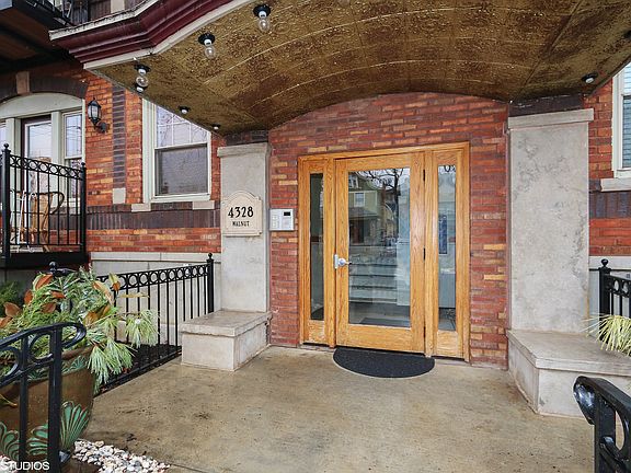 2nd image of 4328 Walnut St APT 3B