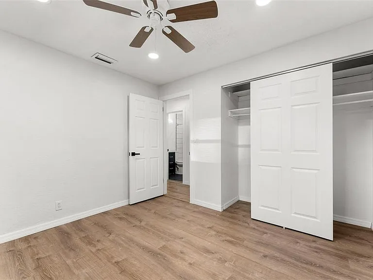 2203 Nottingham Rd — Photo 18