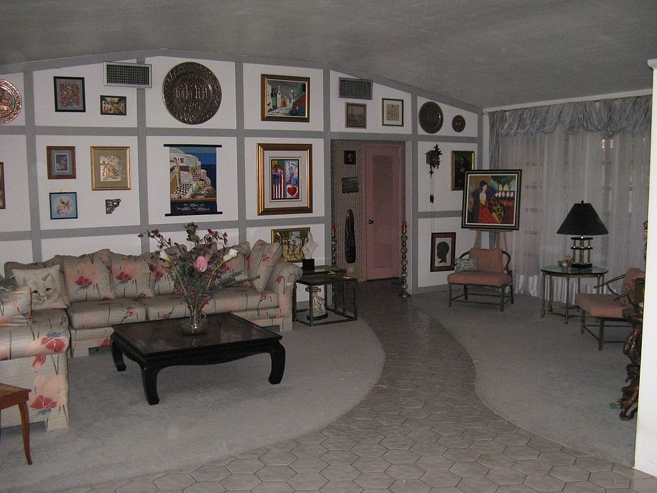 1st image of 651 NE 176th St