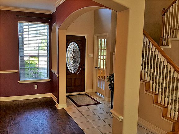 2nd image of 1600 White Wing Cir