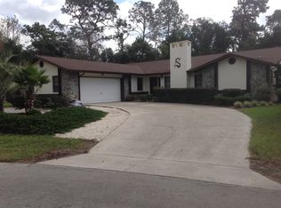 21 Sycamore Ct E, Homosassa, FL 34446