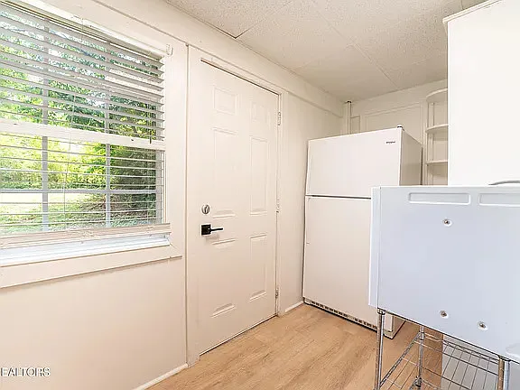 502 Hayworth Dr #B — Photo 8