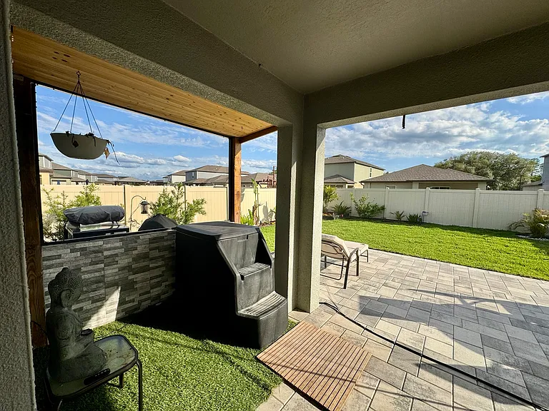 9837 Carabiner Way — Photo 32