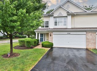 10560 Wakefield Ln, Huntley, IL 60142