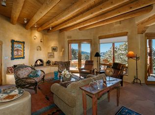 36 Double Arrow Rd S, Santa Fe, NM 87505