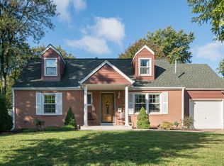 9236 Hemlock St, Overland Park, KS 66212