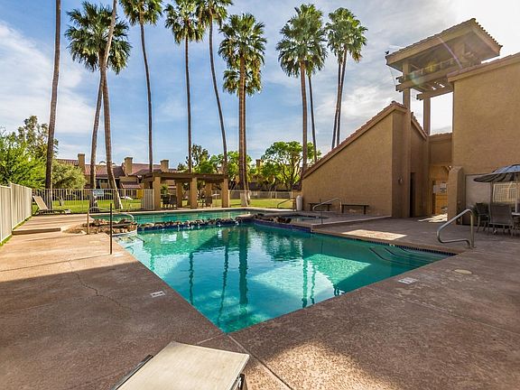3rd image of 4901 S Calle Los Cerros Dr Unit 129