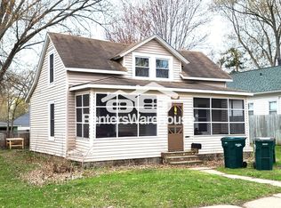 528 E Walnut St, River Falls, WI 54022