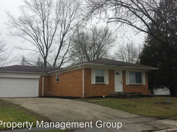 10229 E Baribeau Ln, Indianapolis, IN 46229