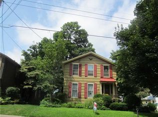 11 Robinson St, North East, PA