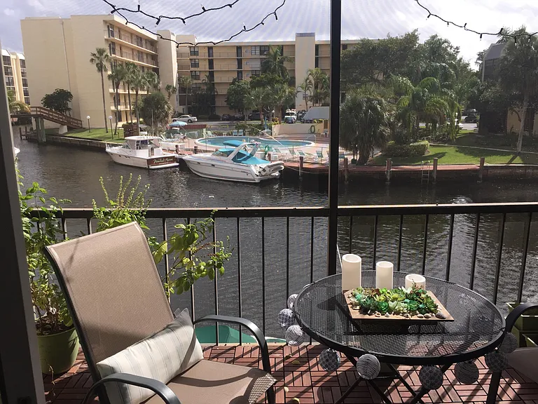 10 Royal Palm Way #2030 — Photo 17