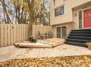 1513 Trapp Ct, Minneapolis, MN 55432