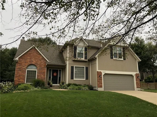 11419 Acuff Ln, Lenexa, KS 66215