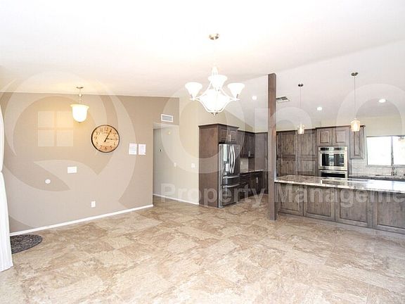 4th image of 4725 E Le Marche Ave