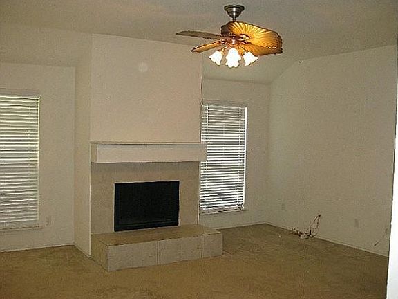 5th image of 626 Manchester Dr