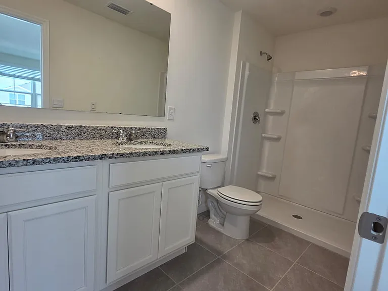 6606 Leo Ln #6606 — Photo 11