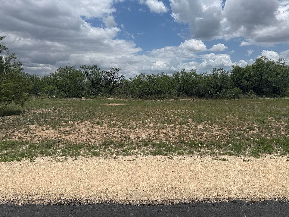 2nd image of 8226 Ducote Air Park Rd #20
