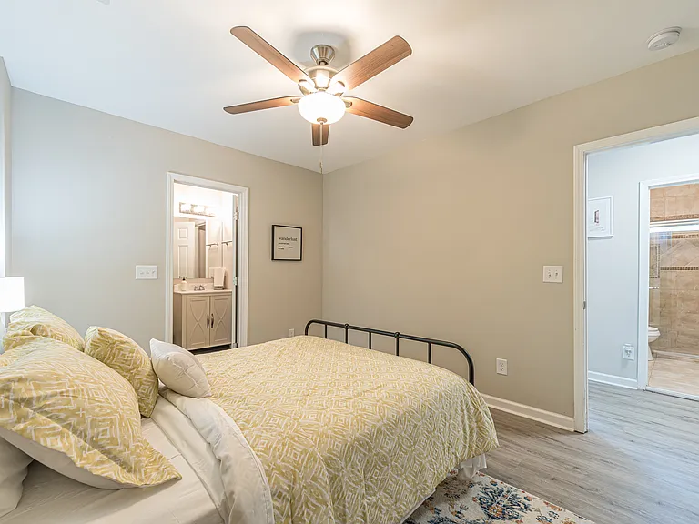 2390 Brackett Rd SW — Photo 5
