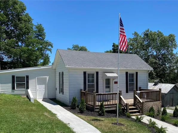 118 Summit St, Hannibal, MO 63401
