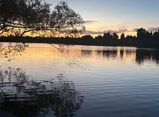 1811 N 80th St #A, Seattle, WA 98103