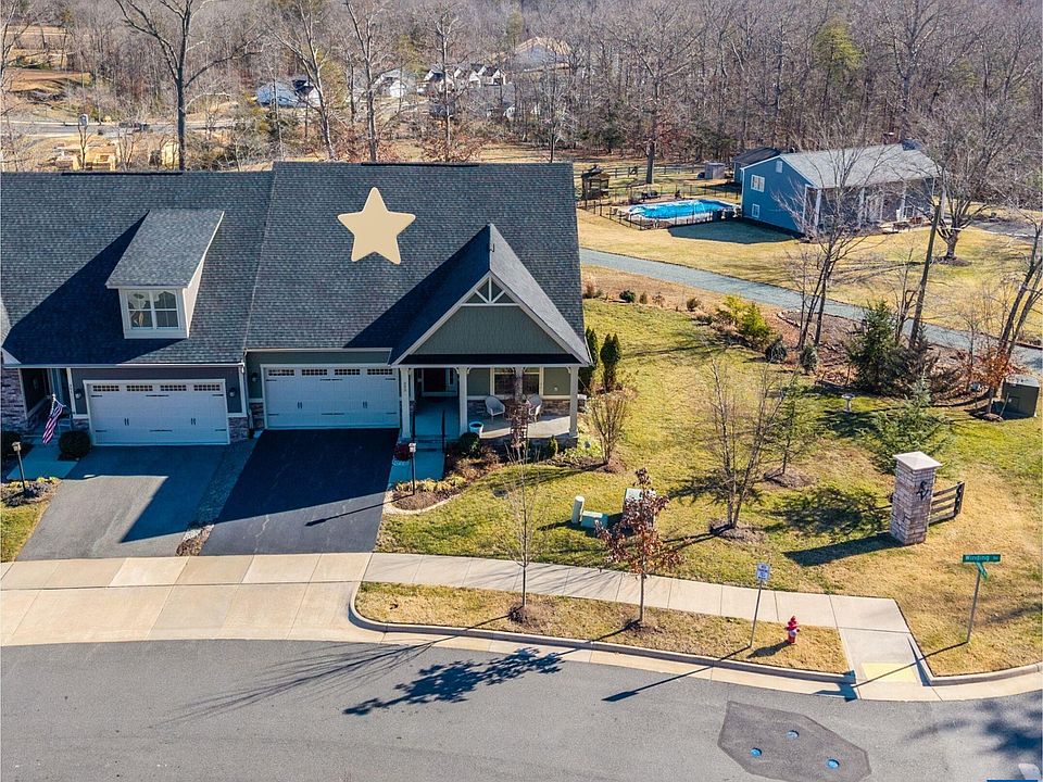 1st image of 393 Winding Rd