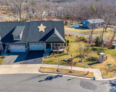 393 Winding Rd, Keswick, VA, 22947