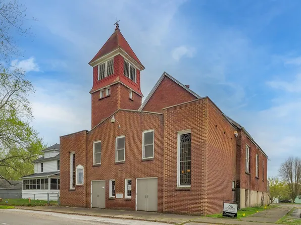 5766 Higgins Ave, Kalamazoo, MI 49048