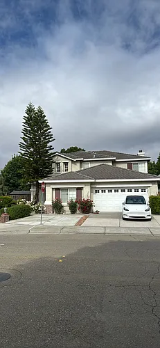 (Undisclosed Address) Photo 1