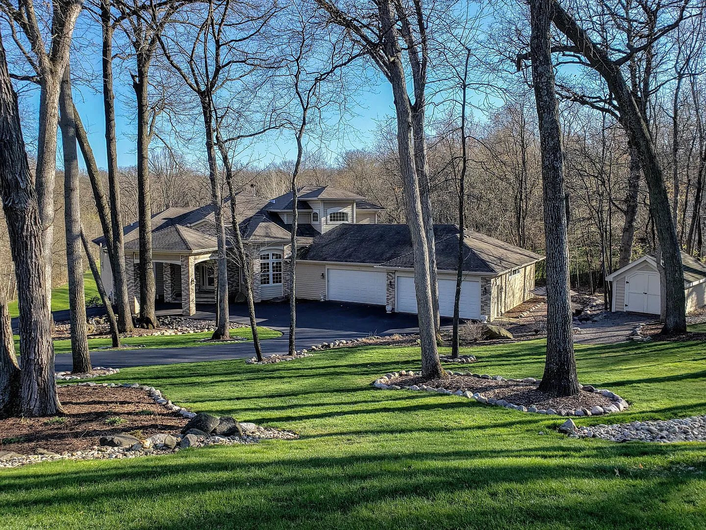 1303 Holian Dr photo 1