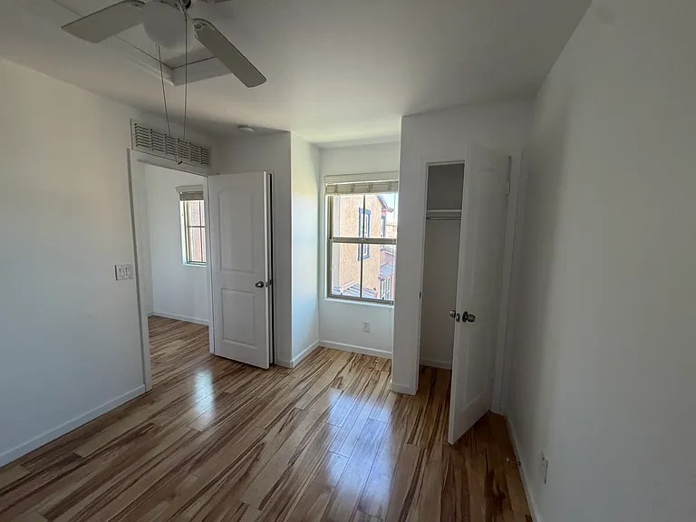 7809 W Palm Ln — Photo 14