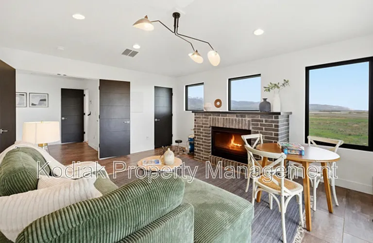 454 S Buffalo Ranch Rd W — Photo 22