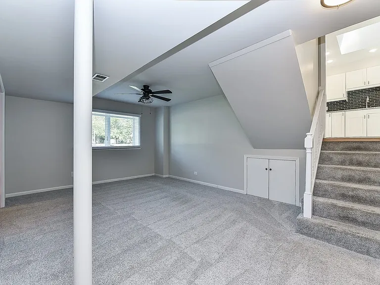 5S480 Campbell Dr — Photo 18
