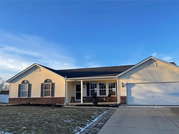 503 Candlestick Ct, Warrenton, MO 63383