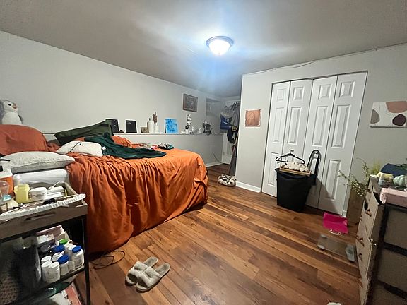 5th image of 712 St Paul St APT 2