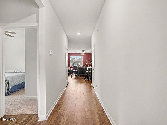4th image of 3927 Nandina Court