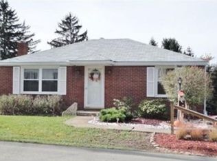 80 N Thompson Ln, North Huntingdon, PA 15642
