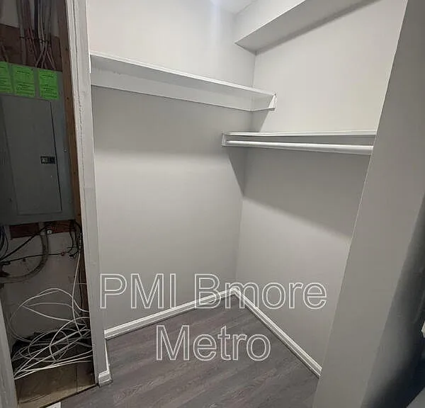 2643 E Madison St #B — Photo 18