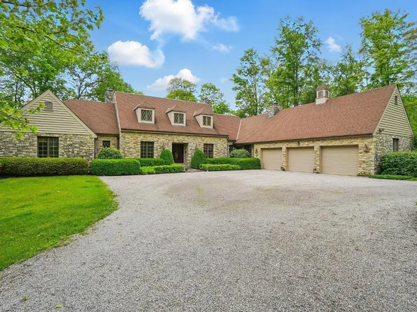 14 Laurelwood Dr, Milford, OH 45150