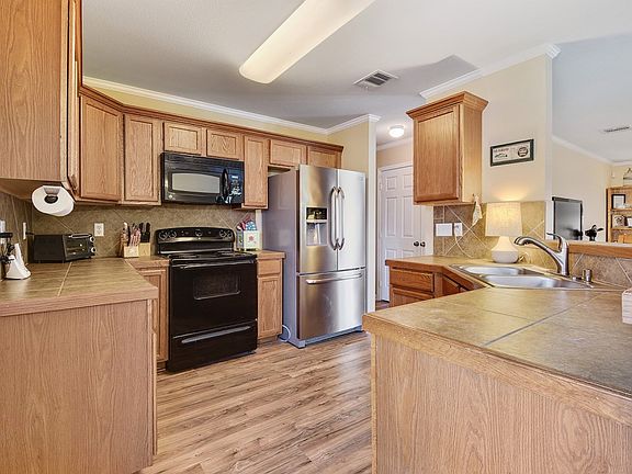 5th image of 39456 Old Cornerstone Ct
