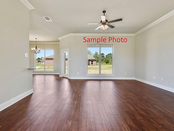 3rd image of 44 Hammock Ln