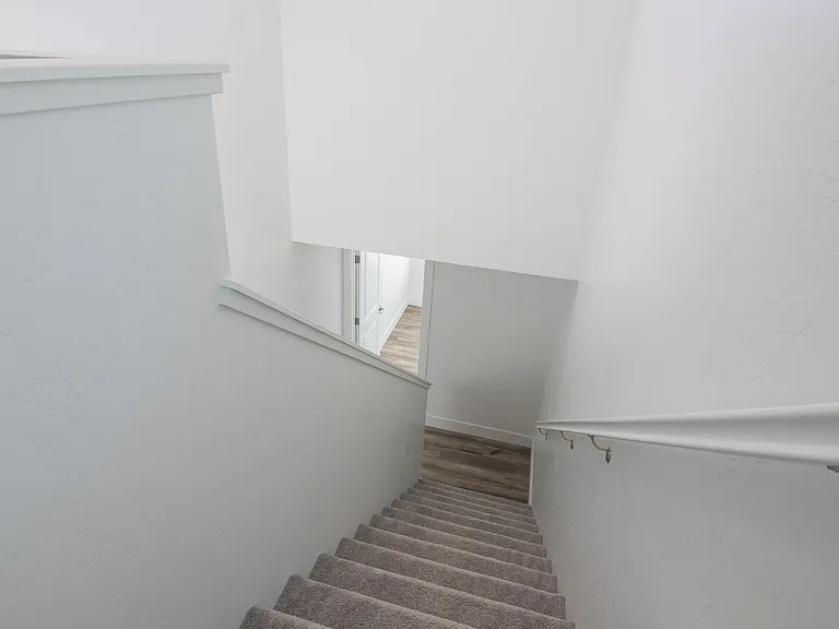 8238 W Fern St — Photo 33