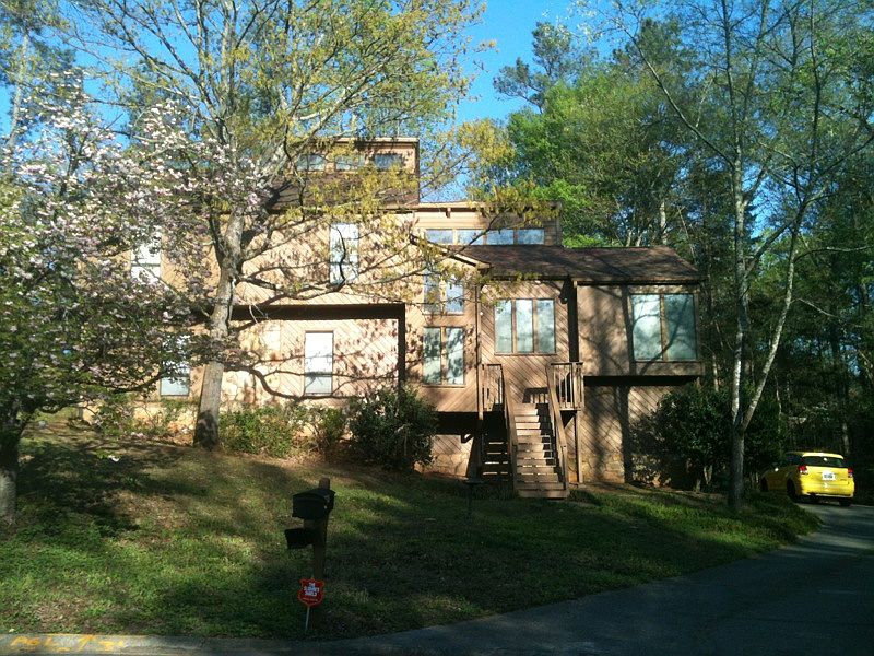 1st image of 3890 Northpoint Dr