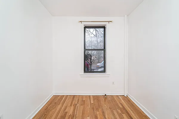 Rented by Modern Spaces | media 4