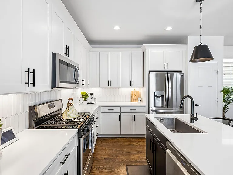 113B Oceola Ave — Photo 4